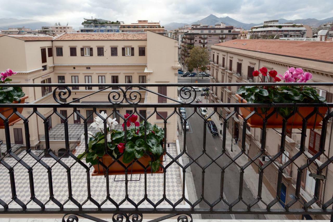 Luxury Apartment * Immo'S House* Palermo Kültér fotó